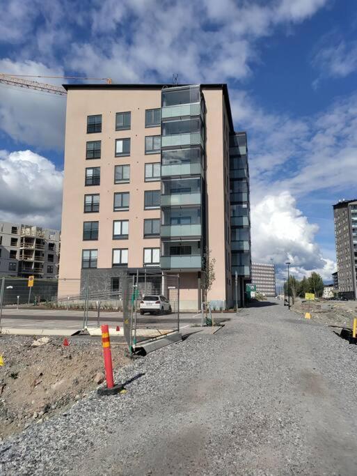 Kaksio Uudessa Talossa Turku Exterior foto