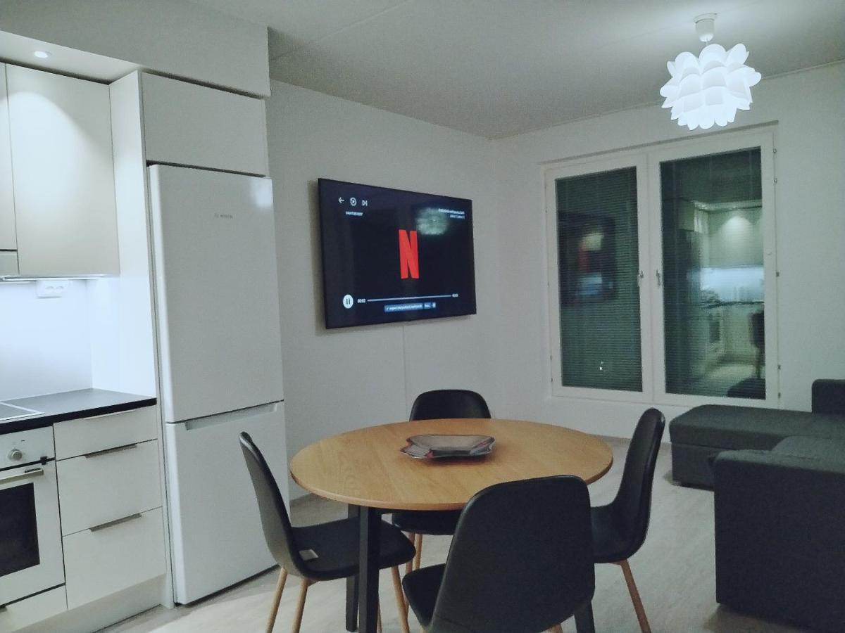 Kaksio Uudessa Talossa Turku Exterior foto