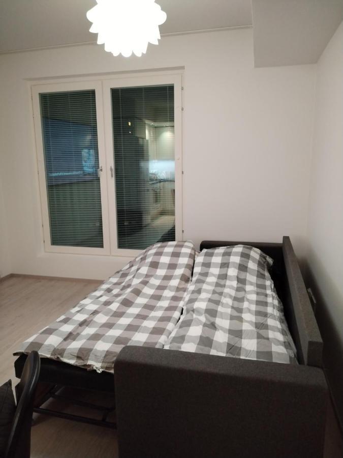 Kaksio Uudessa Talossa Turku Exterior foto